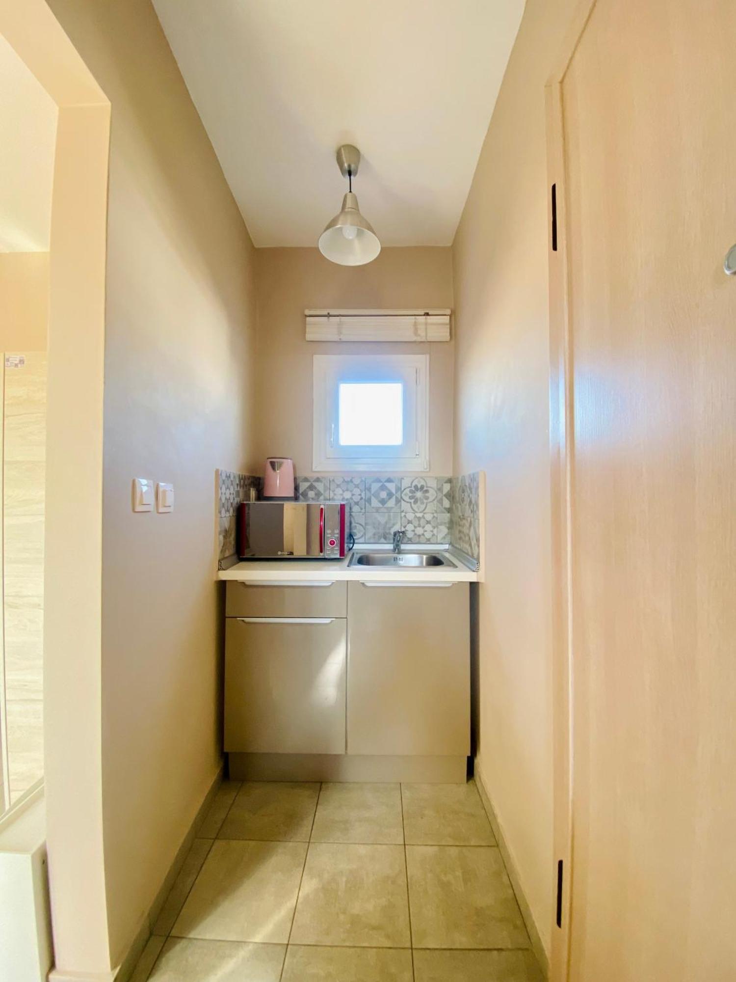 Elegant Studio In The Center Of City. Thessaloniki Buitenkant foto